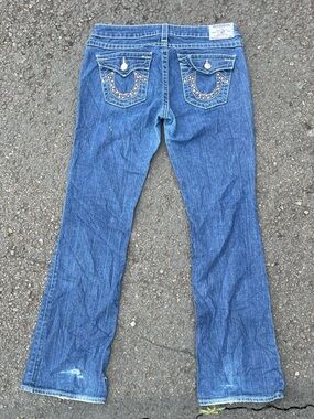 True Religion Women's Medium Blue Bootcut Jeans with Signature Pocket Stitching